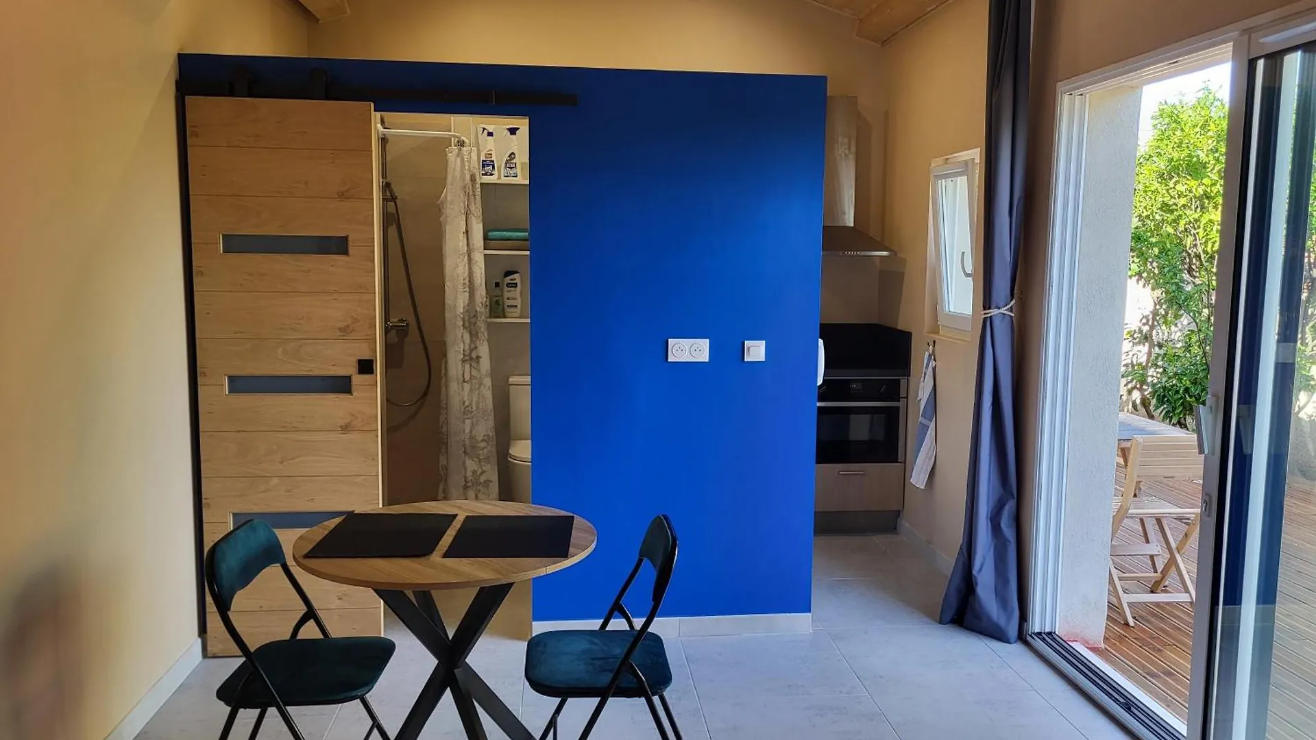 Apartment Studio A 400 M De La Plage Le Pradet