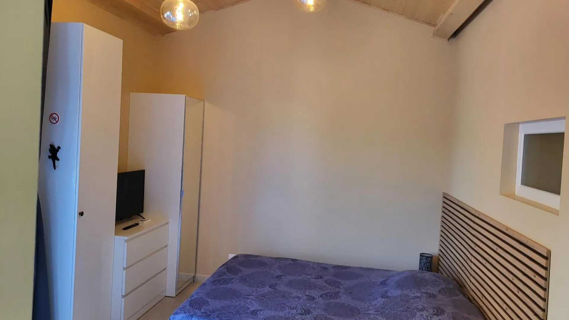 Studio A 400 M De La Plage Le Pradet 0*,